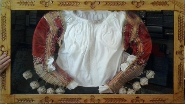 incorniciatura costumi sardi sassari alghero